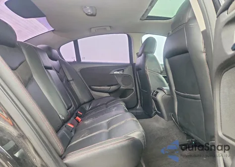 2015 Chevrolet Ss z USA, uszkodzony, nr VIN 6G3F15RW3FL112197